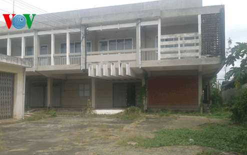 Trụ sở của Sở lao động-TBXH tỉnh Tiền Giang (cũ) bỏ hoang gần 5 năm nay. (Ảnh: Nhật Trường)