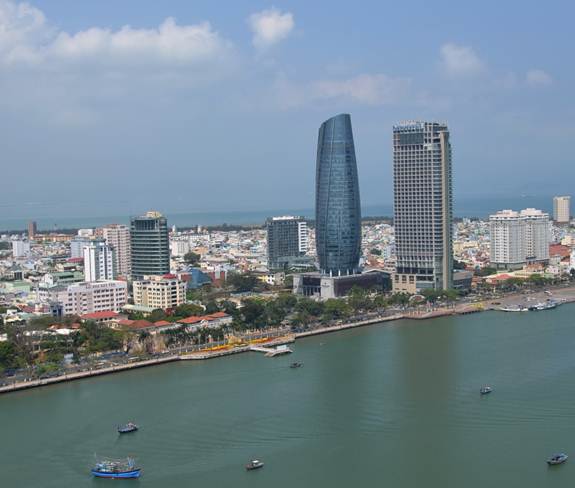 Hai bên bờ sông Hàn - Đà Nẵng đang được xem xét quy hoạch lại.