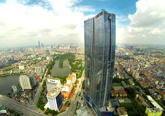 Nhà cao tầng tại trung tâm thành phố Hà Nội.