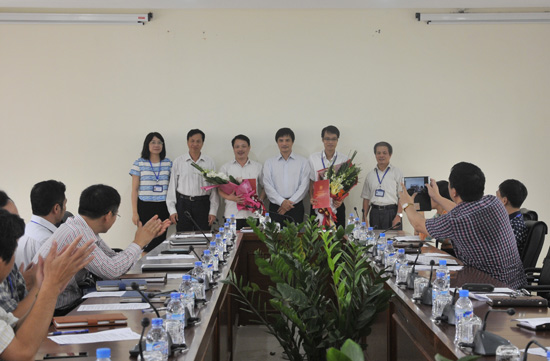Ban Giám hiệu Trường Đại học Kiến trúc Hà Nội chúc mừng các cán bộ được bổ nhiệm