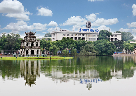 Tòa nhà Bưu điện Bờ Hồ của tác giả KTS Nguyễn Kim nhận được nhiều ý kiến phê bình trước đây