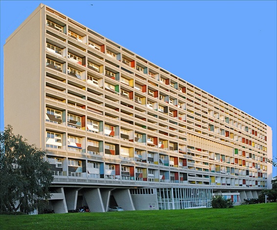 Chung cư cao tầng Unité d'Habitation (TP Marseille, Pháp) lần đầu được Kts Le Coocbusier thiết kế năm 1945