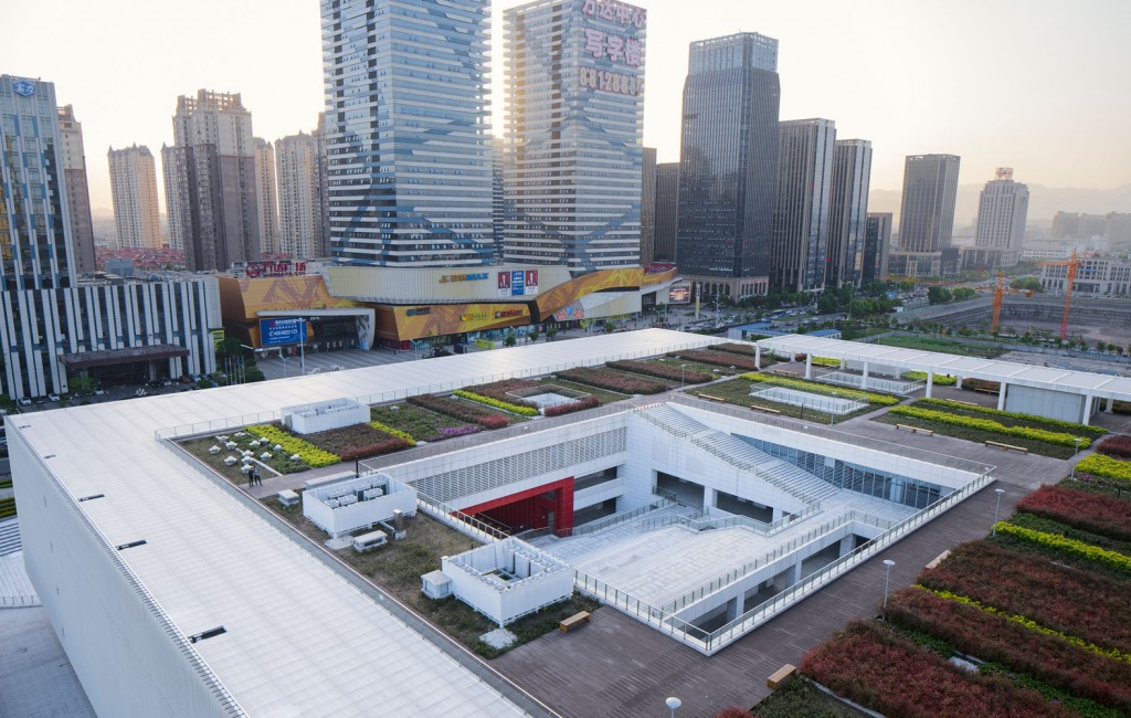 yiwu-cultural-square-uad-02-roof-top-patio