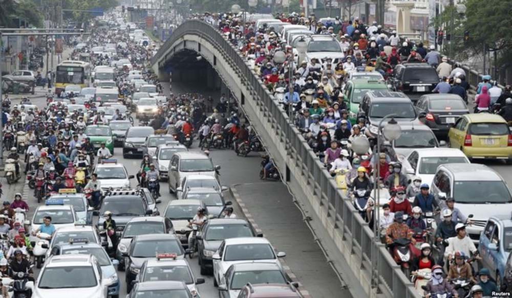 Hạ tầng giao thông của Hà Nội đã đủ điều kiện để thực hiện việc quản lý thu phí? Ảnh minh hoạ: TL