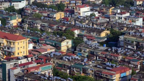 Hà Nội xin được tự quyết tầng cao, quy mô dân số khi cải tạo chung cư cũ.