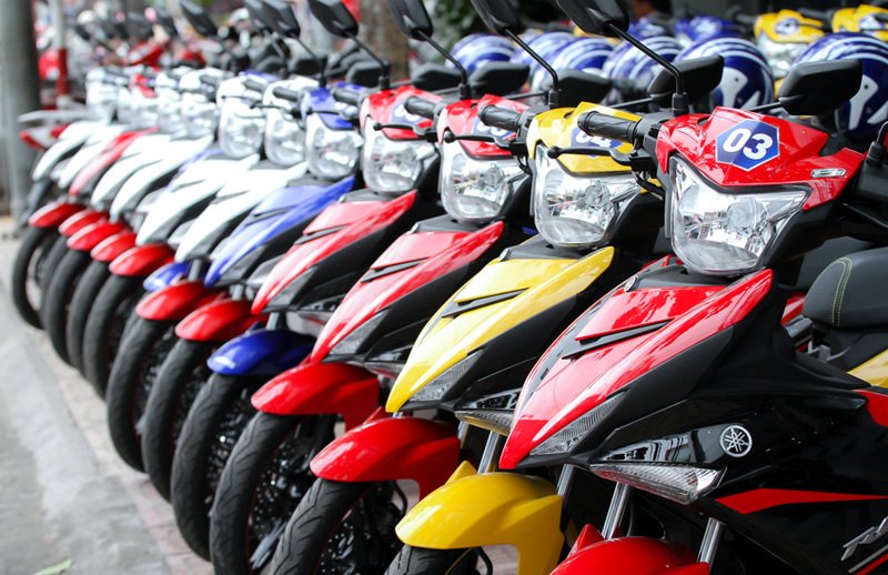 Giao thông công cộng không đáp ứng được nhu cầu nên khả năng phụ thuộc vào xe máy ở Việt Nam là khó thay đổi.