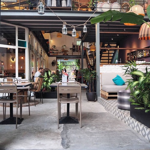 Các quán cafe tại Thảo Điền luôn là điểm thư giãn lý tưởng cho các cư dân nước ngoài của nơi đây (Nguồn: @littlebope3p)