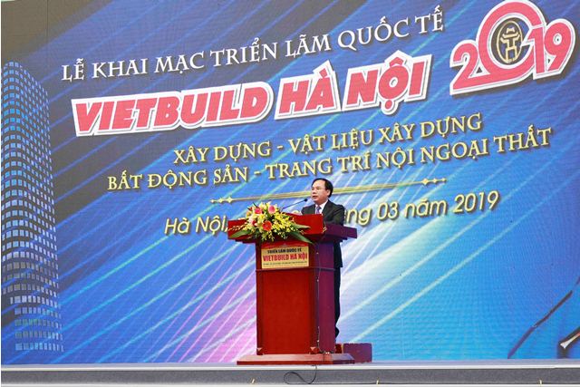 Thứ trưởng Nguyễn Văn Sinh phát biểu chỉ đạo tại Lễ khai mạc