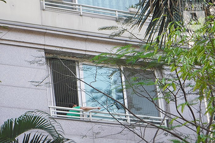 Lưới an toàn ở cửa sổ tại một căn hộ chung cư tại quận Hà Đông