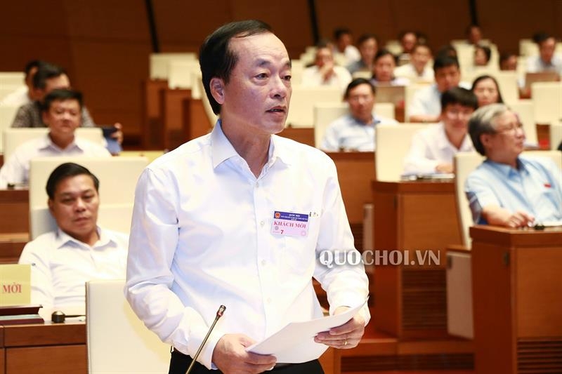 Bộ trưởng Bộ Xây dựng Phạm Hồng Hà giải trình làm rõ một số vấn đề đại biểu Quốc hội quan tâm tại phiên họp
