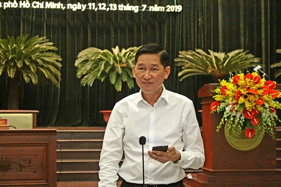 Đồng chí Trần Vĩnh Tuyến, Phó Chủ tịch UBND Thành phố chia sẻ, làm rõ thêm một số nội dung liên quan tới vấn đề xây dựng không phép, trái phép