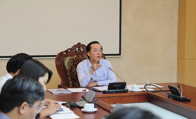 Bộ trưởng Bộ Xây dựng Phạm Hồng Hà đã chủ trì cuộc họp