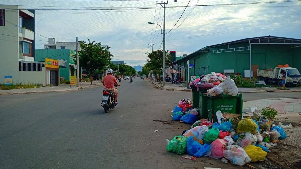 Lựa chọn cộng nghệ xử lý rác thải nào để triển khai tại bãi rác Khánh Sơn đang là vấn đề được dư luận xã hội hết sức quan tâm