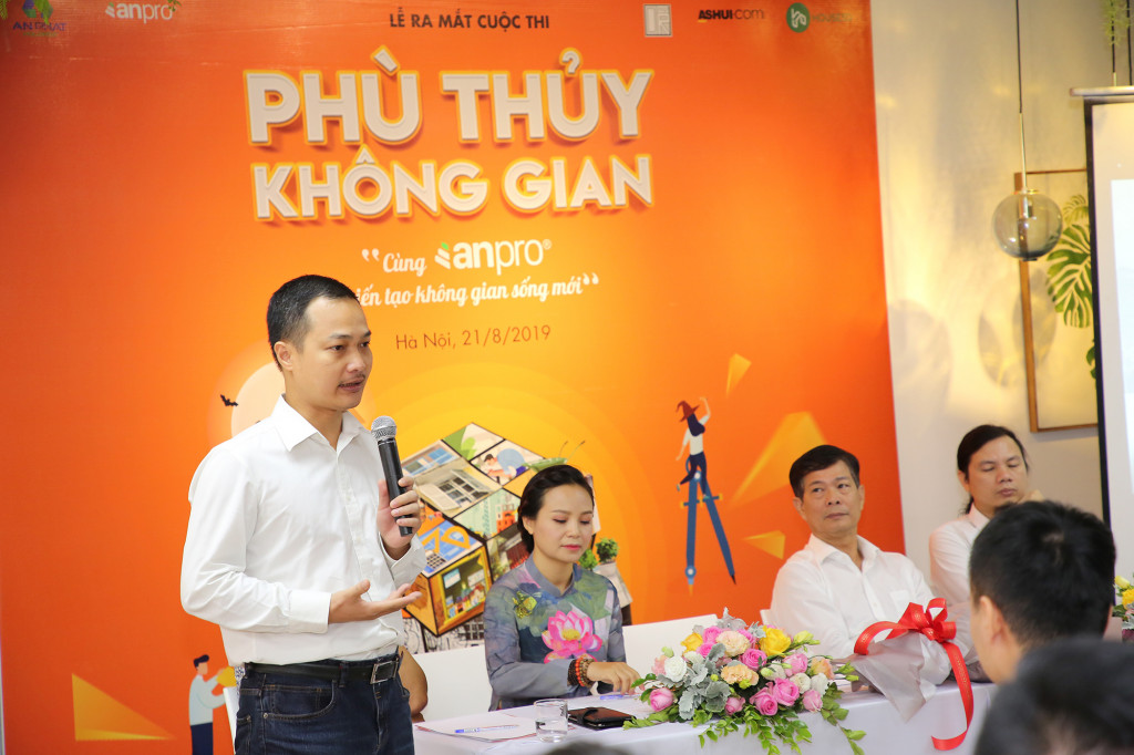 Ông Lê Việt Hà - Chủ tịch Hội đồng giám khảo chia sẻ về những nét mới của cuộc thi "Phù thuỷ Không gian" 