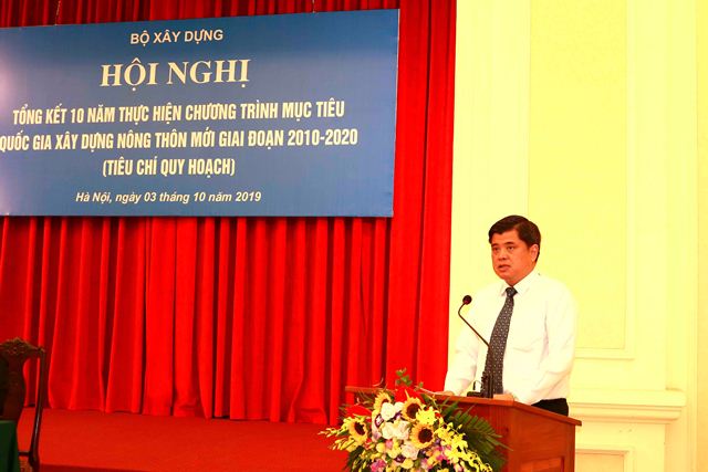 Thứ trưởng Bộ Nông nghiệp và phát triển nông thôn Trần Thanh Nam phát biểu tại Hội nghị
