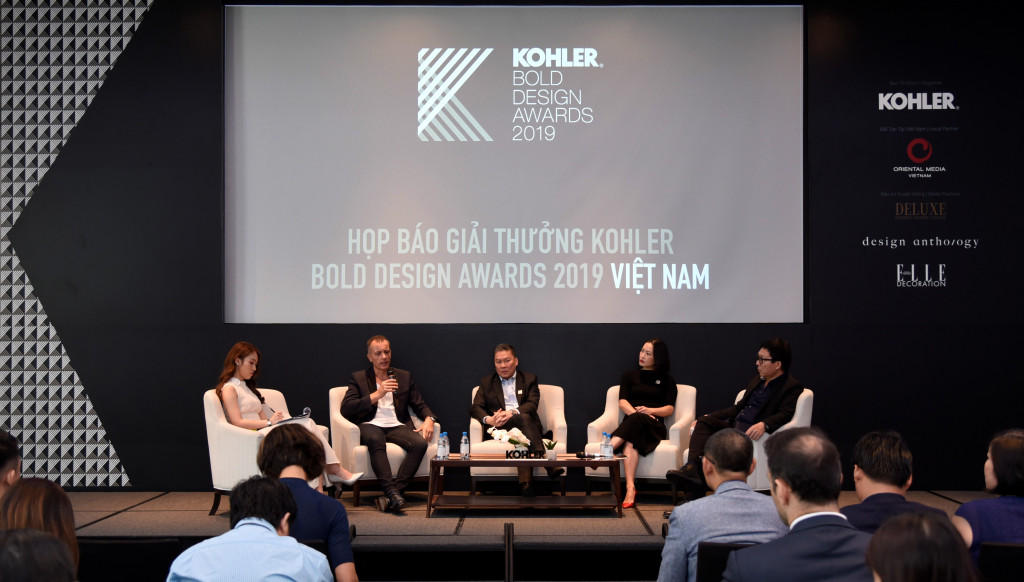 Đại diện công ty Kohler và các giám khảo tại Việt Nam chia sẻ những thông tin liên quan đến giải thưởng thiết kế KOHLER Bold Design Awards 2019 Việt Nam
