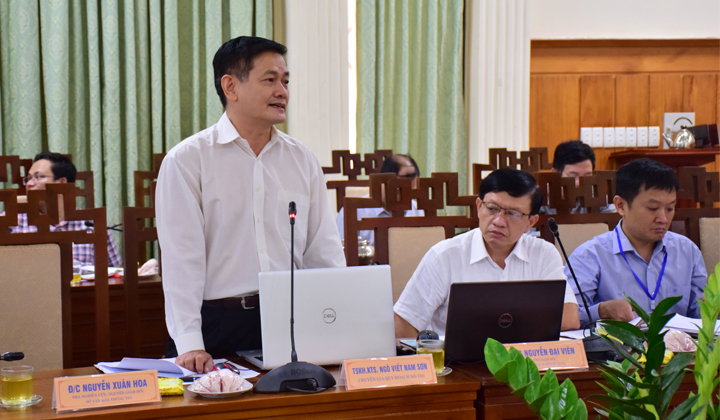 Chuyên gia quy hoạch đô thị Ngô Viết Nam Sơn tham gia ý kiến tại hội nghị