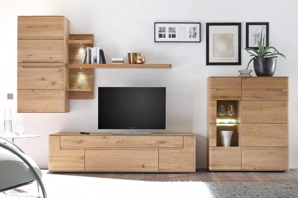 Kệ tivi bằng gỗ sồi kết hợp với tủ đựng vừa hiện đại, độc đáo vừa ấm áp