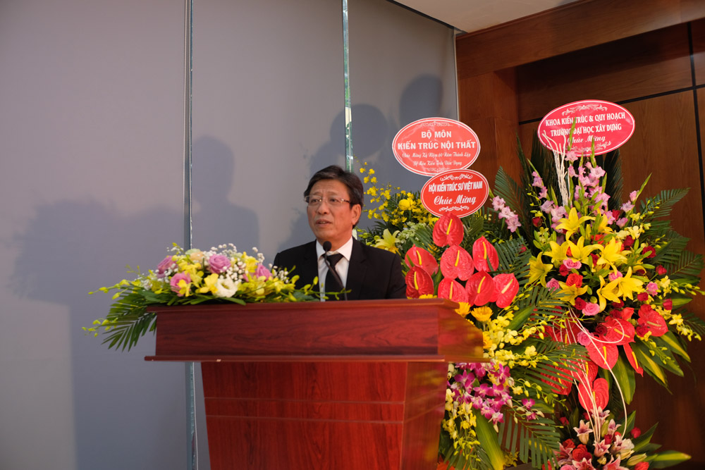  PGS. TS Phạm Duy Hòa – Hiệu trưởng – phát biểu tại lễ kỷ niệm