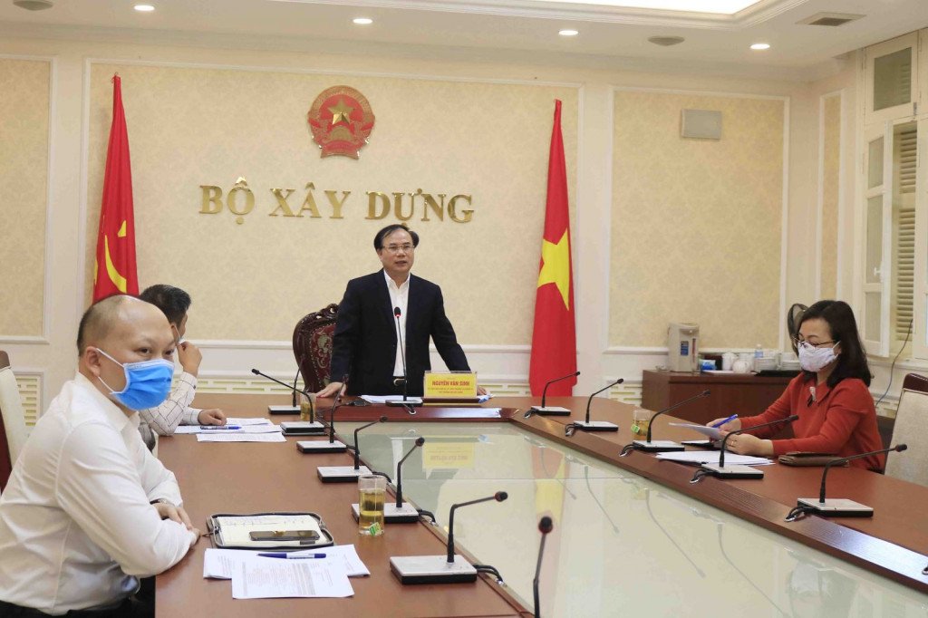 Thứ trưởng Nguyễn Văn Sinh chủ trì cuộc họp