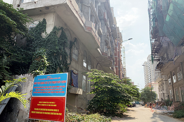 Một số căn nhà xây sai phép tại phường Thảo Điền, quận 2, hơn 2 năm qua vẫn chưa bị xử lý dứt điểm