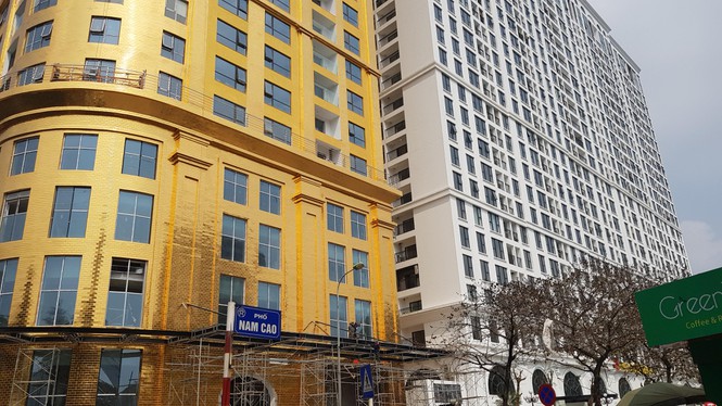 UBND TP Hà Nội quyết tâm "siết chặt" căn hộ Condotel, Resort villa và Officetel. Ảnh Ninh Phan