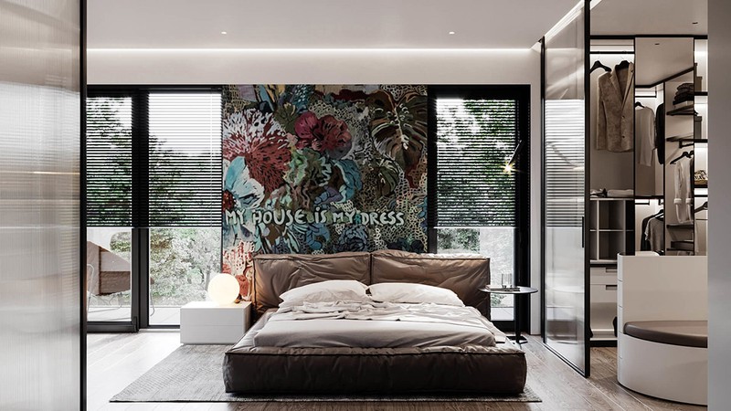 Sử dụng một bức tường hình hoa, đặt đầu giường tạo nên sự khác biệt cho căn phòng. Ánh sáng cũng là một trong những yếu tố mang lại sự độc đáo cho phòng ngủ.