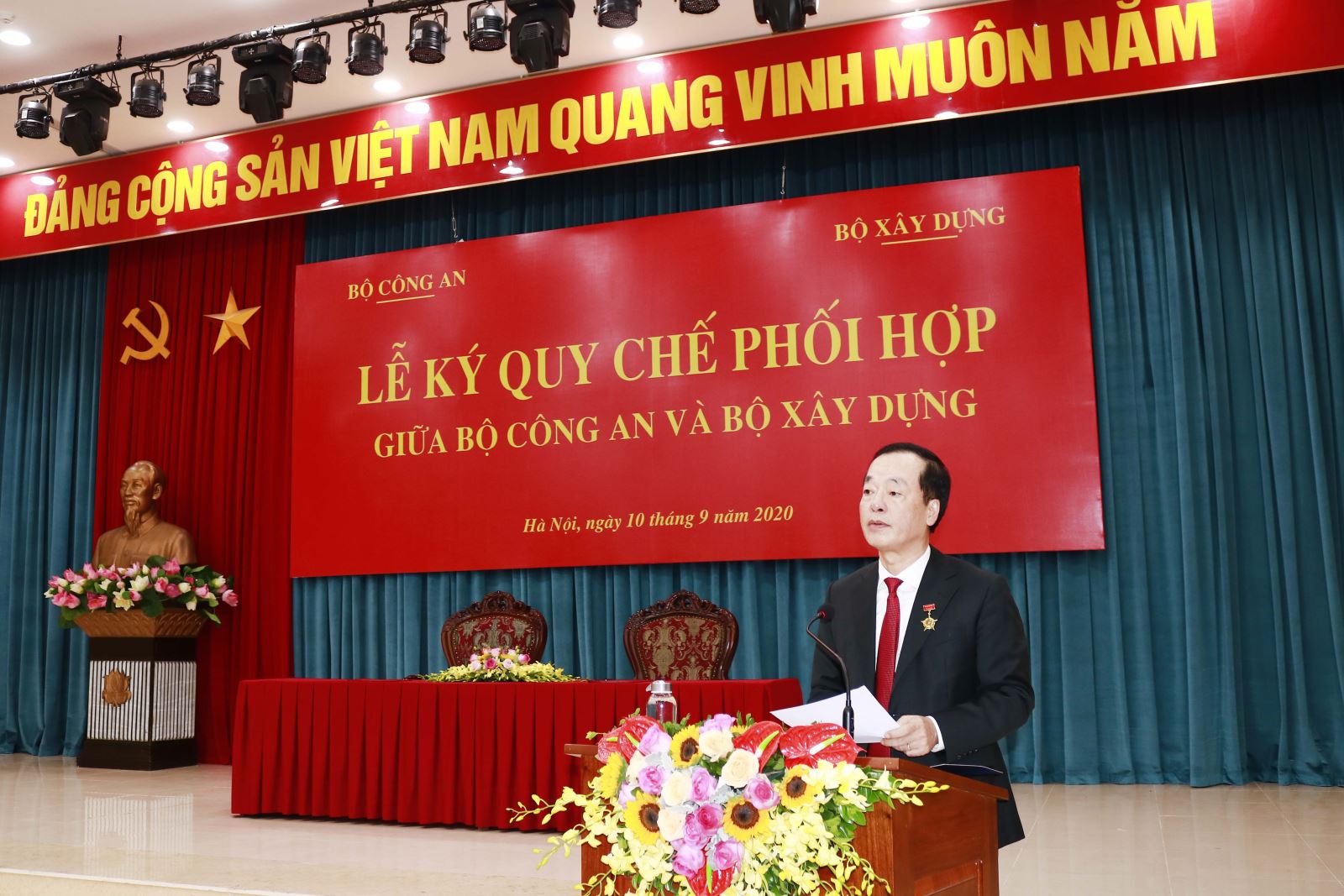 Bộ trưởng Phạm Hồng Hà phát biểu tại buổi lễ
