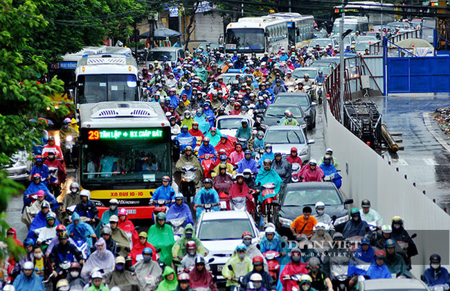 Hà Nội cần quy hoạch giao thông công cộng một cách khoa học. (Ảnh: Thành An)