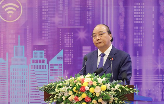 Thủ tướng Nguyễn Xuân Phúc phát biểu tại Diễn đàn cấp cao Đô thị thông minh ASEAN năm 2020