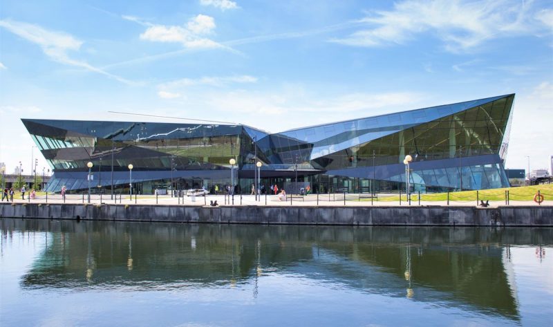 Ngoài thiết kế cấu trúc ấn tượng, công trình The Crystal (London, Anh) còn là một trong những tòa nhà xanh nhất từng được nhân loại xây dựng