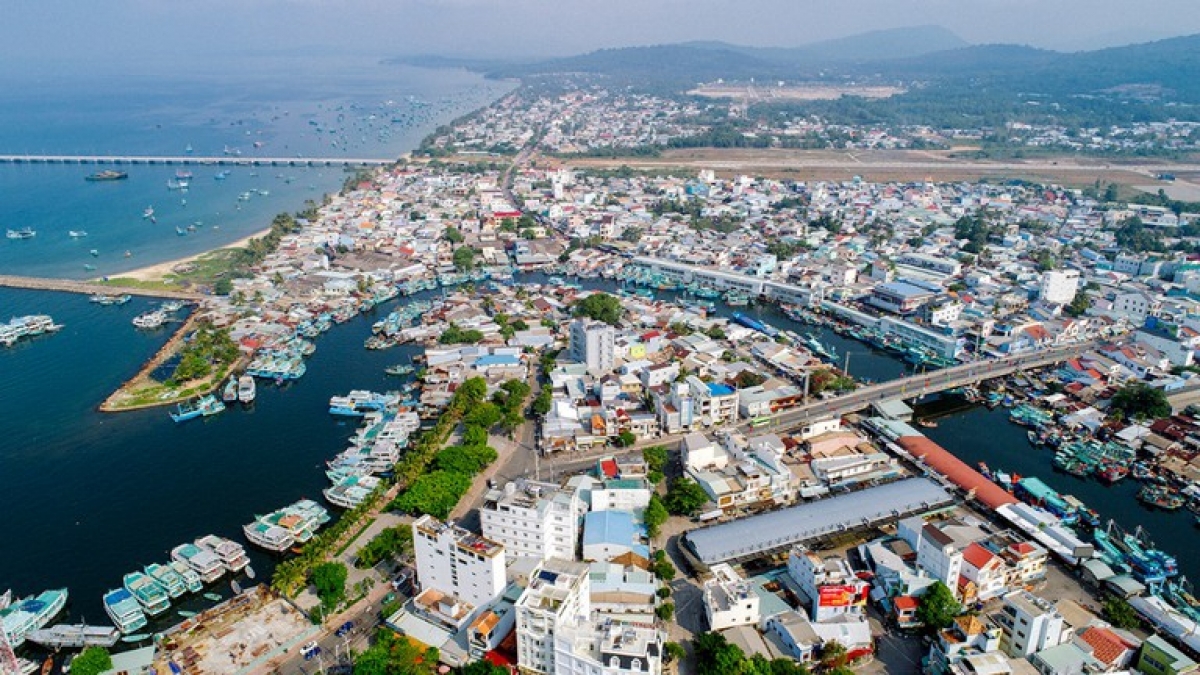 Phú Quốc - Thành phố đảo đầu tiên của Việt Nam
