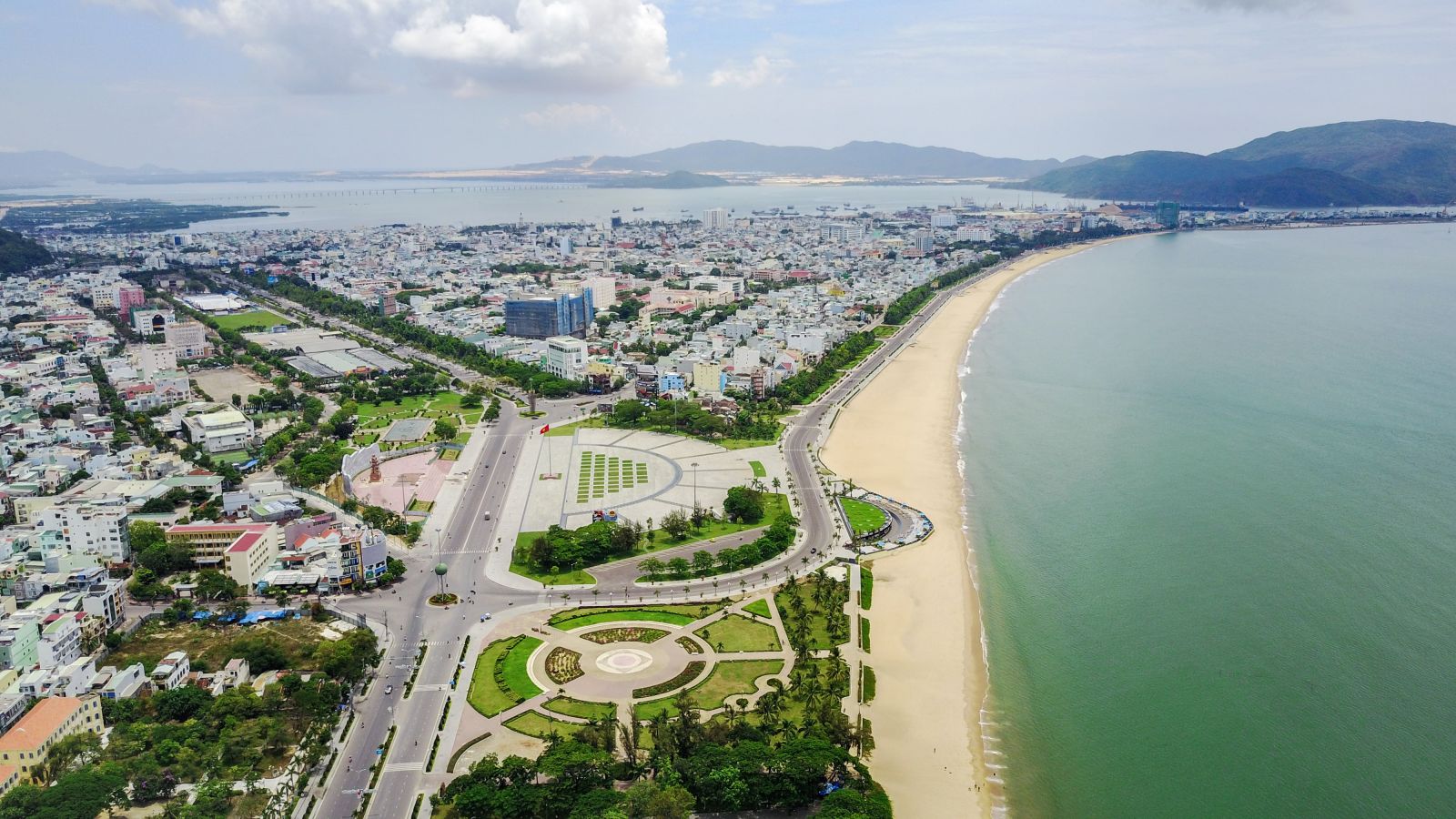 Quy Nhơn đã có bước đầu phát triển đúng hướng của một đô thị biển