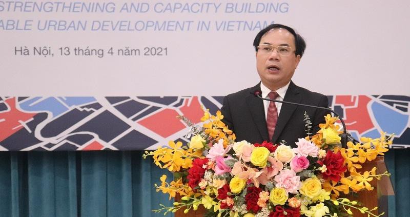 Thứ trưởng Nguyễn Văn Sinh phát biểu tại Hội thảo