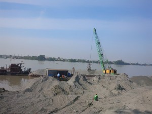 Đề nghị Đồng Nai rút dự án lấn sông