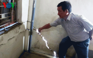 Thi công dự án đường và đô thị mới: Nguy cơ đổ sập hàng chục nhà dân