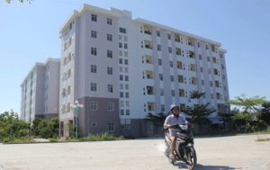 Dân nghèo tá hỏa vì bị lừa cho thuê chung cư