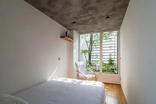 Cải tạo nhà phố cổ Hà Nội sáng hơn