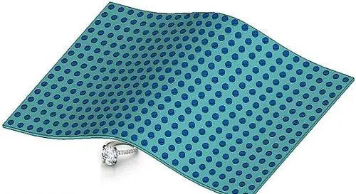 Thảm tàng hình giấu kín sự hiện diện của các món đồ