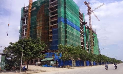 Lấn cấn với căn hộ áp mái