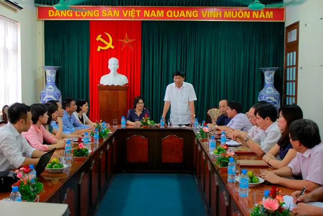 Thứ trưởng Phan Thị Mỹ Linh làm việc với lãnh đạo Sở Xây dựng Hải Dương