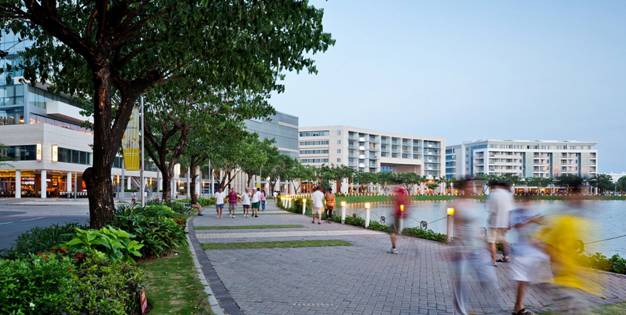 Không gian công cộng đang bị thu hẹp và biến dạng