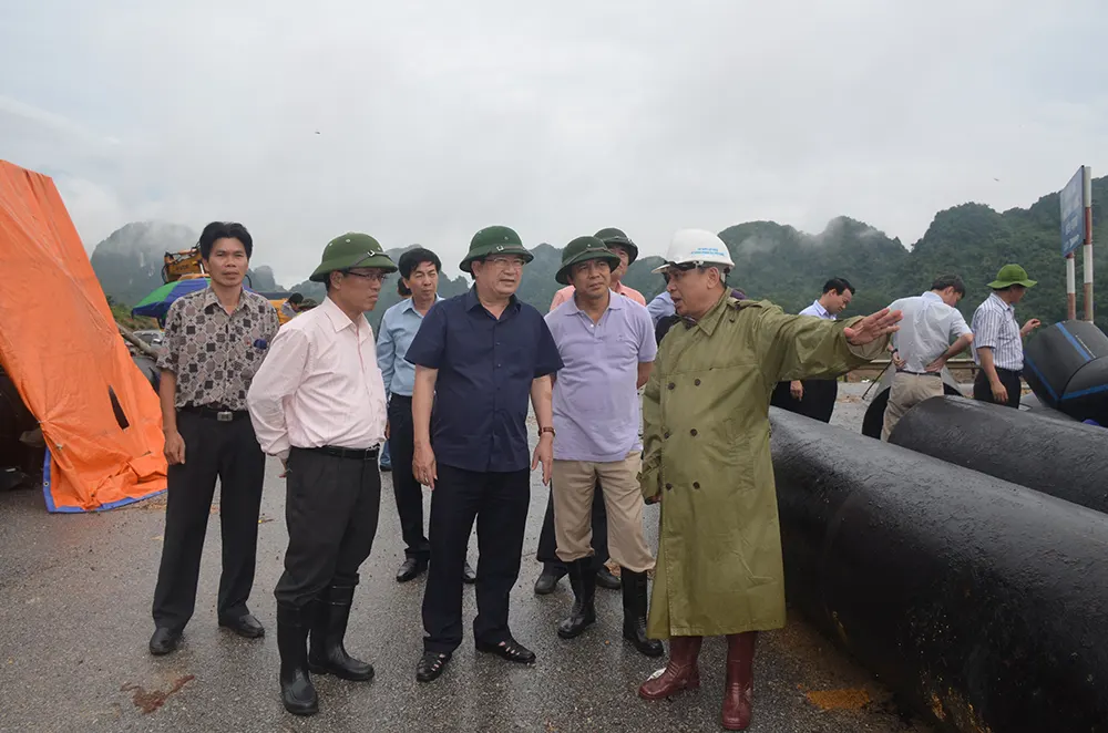 Bộ Xây dựng sẽ tư vấn hỗ trợ tỉnh Quảng Ninh trong công tác quy hoạch điểm dân cư an toàn
