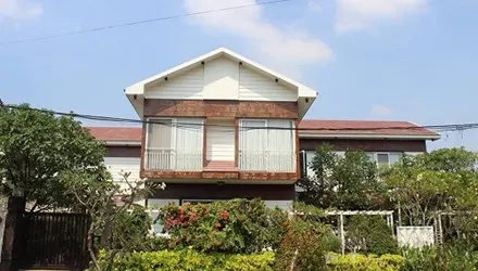 Biệt thự tuyệt đẹp làm từ 28 chiếc container tại Sài Gòn