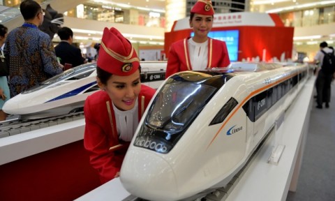 Nhật Bản để “tuột” hợp đồng đường sắt 5,3 tỷ USD vào tay Trung Quốc