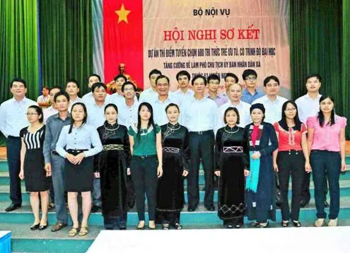 Không có chuyện 600 phó chủ tịch xã ‘bơ vơ’