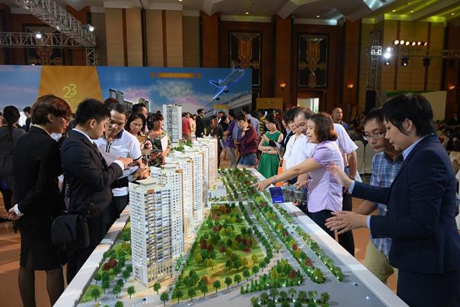 Triển lãm bất động sản TP.HCM hút khách hàng Hà Nội