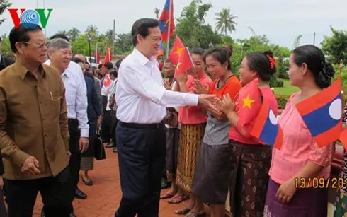 Thủ tướng dự lễ khởi công dự án đầu tư lớn nhất của Việt Nam tại Lào
