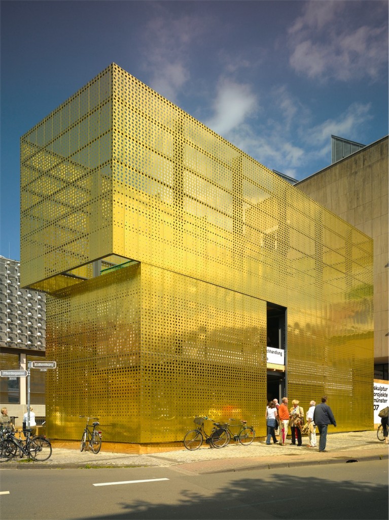 AkzoNobel và Dulux công bố “Vàng Hoàng Kim” là Màu của năm 2016