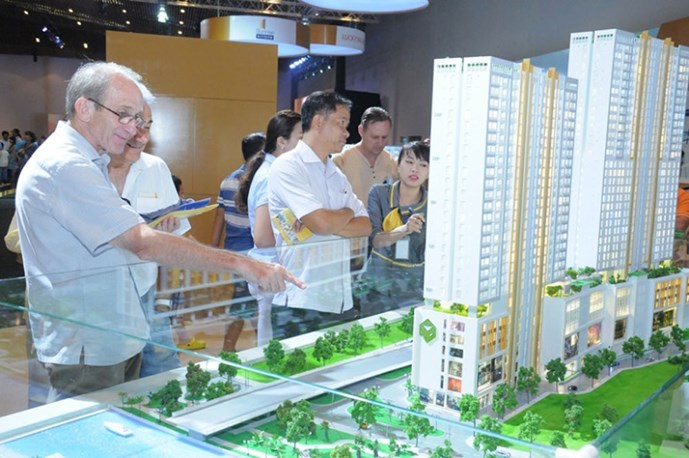 Hơn 6.000 khách hàng tham dự triển lãm dự án Novaland